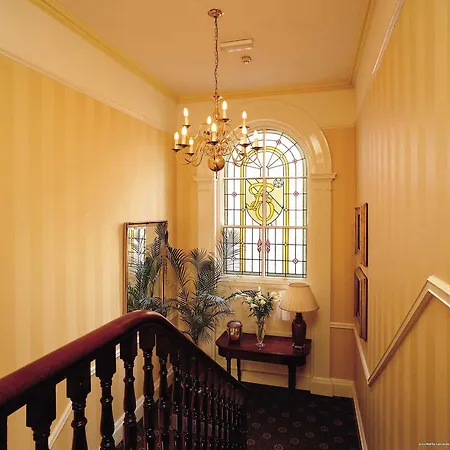 Western Forest And Vale 3* Пикеринг