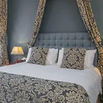 Western Forest And Vale Hotel 3*