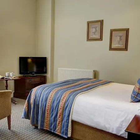 Otel Western Forest And Vale 3*