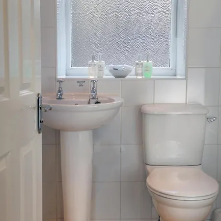 Western Forest And Vale 3*