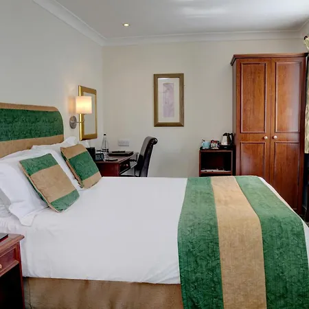 Western Forest And Vale Hotel 3*