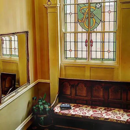 Western Forest And Vale 3*